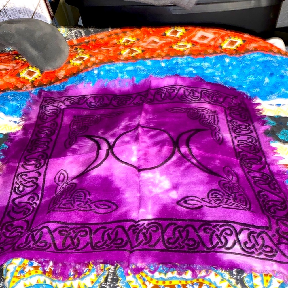 Alter Cloth